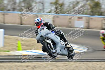media/Apr-18-2025-TrackDaz (Fri) [[45f5874c44]]/B Group/Session 4 (Turn 6 - Outside)/